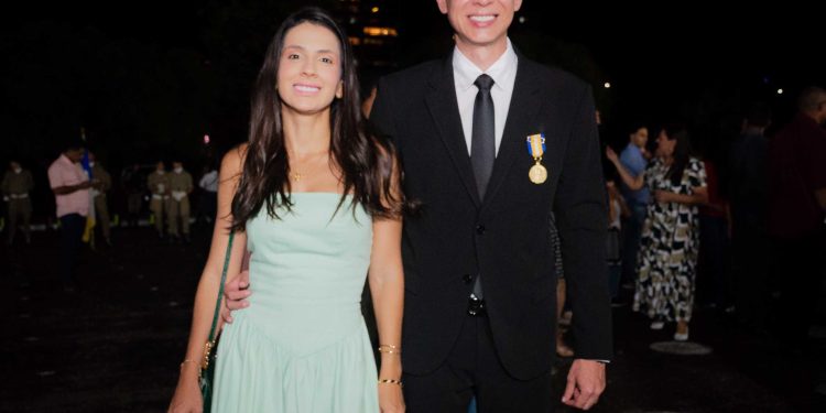 Prefeito Celso Morais recebe Medalha Tiradentes em solenidade da Polícia Militar em Palmas